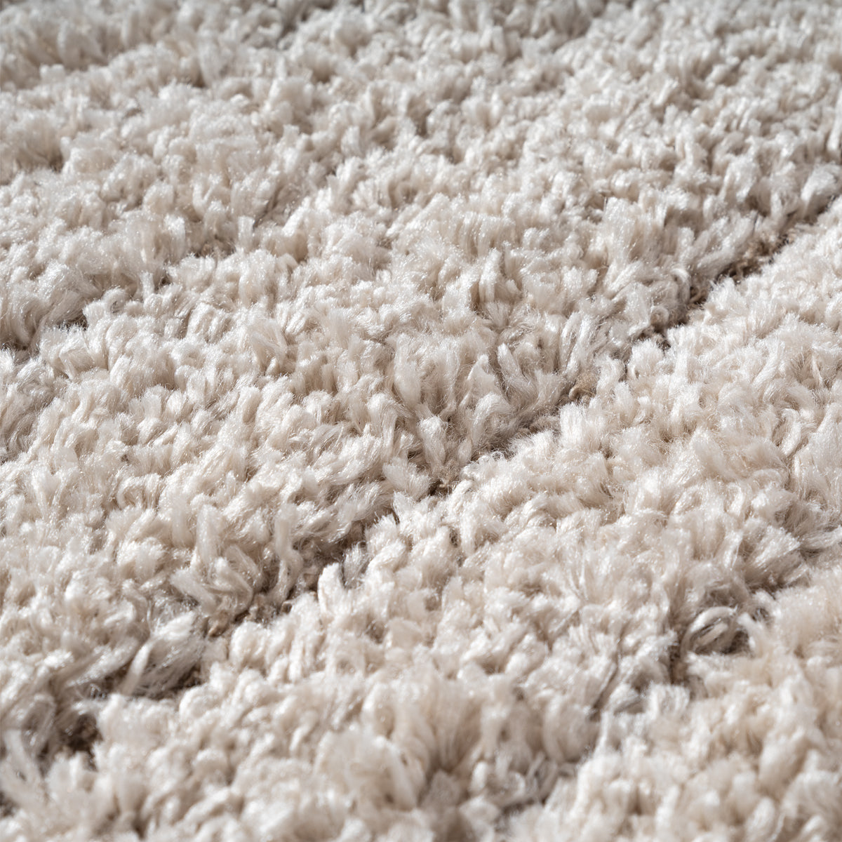 Yuma 8270 – Shaggy-Teppich in Beige